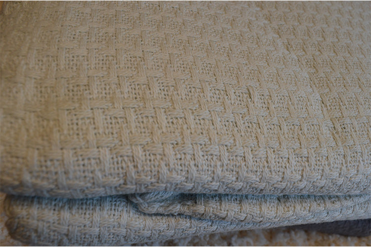 MC#043 Handwoven Blanket