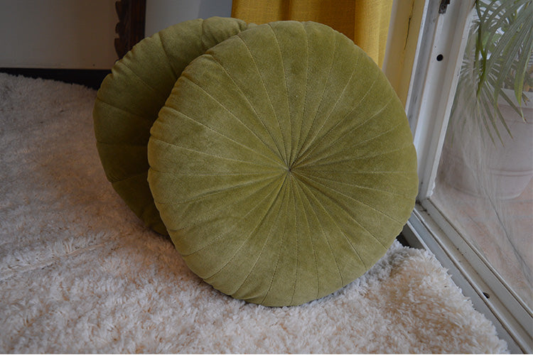 MC#032 Round Filled Cushion