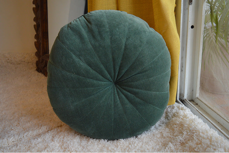 MC#036 Round Filled Cushion