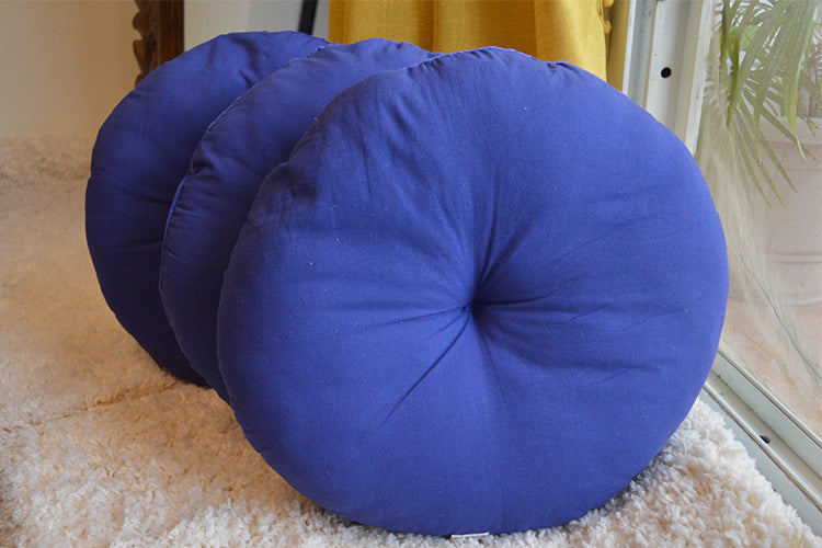 MC#037 Round Filled Cushion