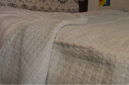 MC#043 Handwoven Blanket