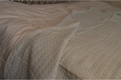 MC#043 Handwoven Blanket